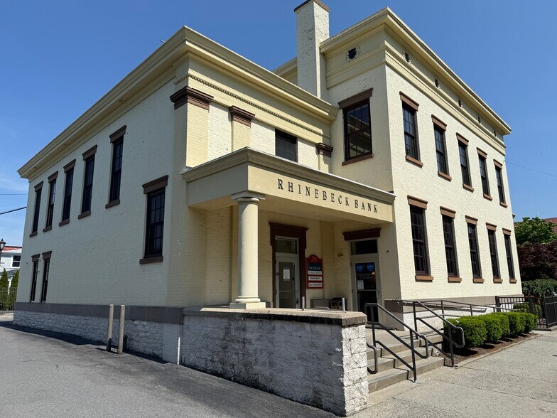 27 Main St, Kingston, NY à vendre - Photo du bâtiment - Image 2 de 27