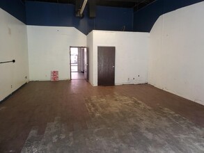 9419-9585 Slauson Ave, Pico Rivera, CA for lease Interior Photo- Image 2 of 7