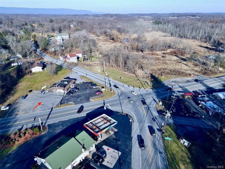 2850 State Route 17K, Middletown, NY à vendre - Photo du bâtiment - Image 3 de 22