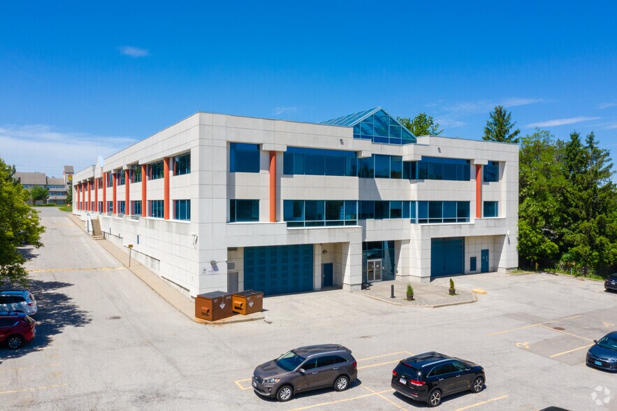 8901 Woodbine Ave, Markham, ON for lease - Building Photo - Image 3 of 3