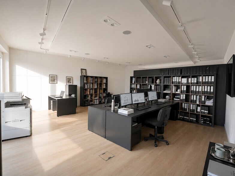 Rue Du Faubourg Saint-Honoré, Paris for lease - Building Photo - Image 2 of 7