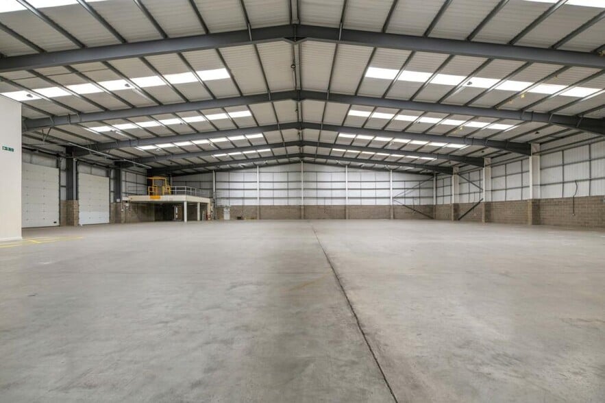 Regs Way, Coalville for lease - Interior Photo - Image 3 of 6