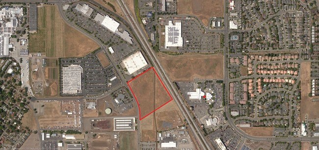 Plus de détails pour 2221-2251 Dr Martin Luther King Jr Pky, Chico, CA - Terrain à vendre