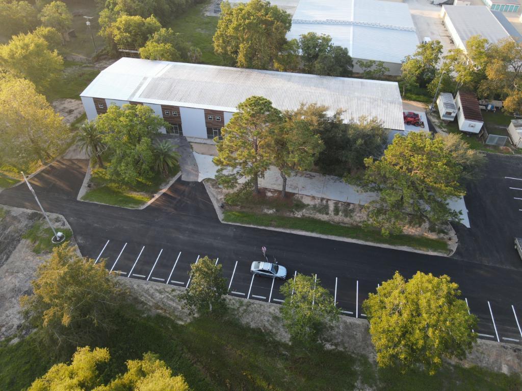 6001 Fairway Dr, Alvin, TX à vendre Photo du bâtiment- Image 1 de 9