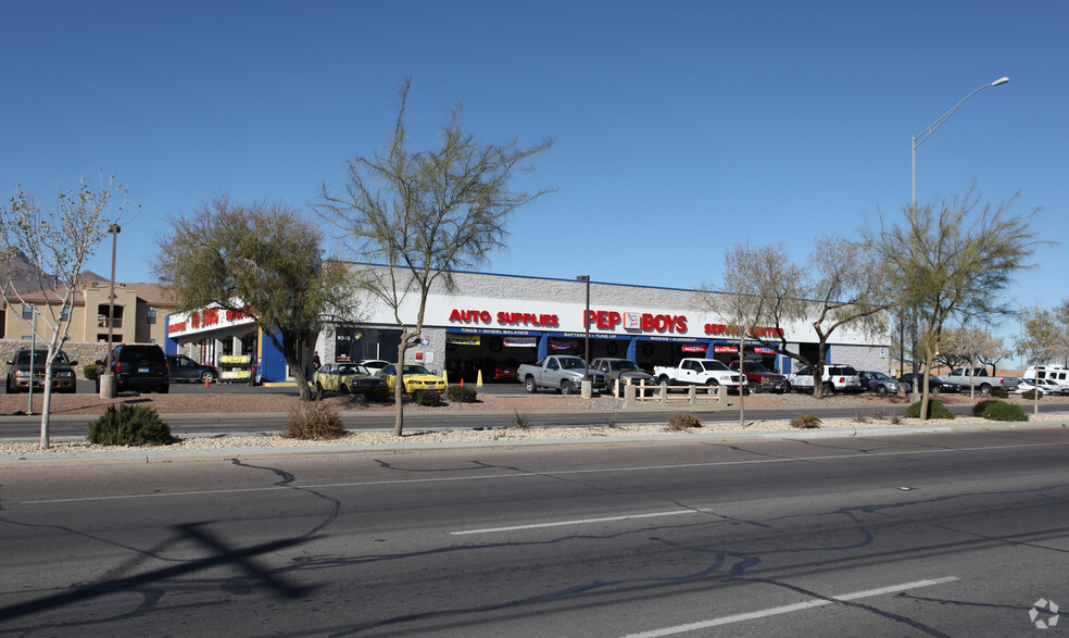 9345 Dyer St, El Paso, TX for lease - Primary Photo - Image 1 of 2