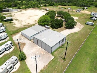 Plus de détails pour 126 Grist Mill Rd, Kyle, TX - Industriel à louer