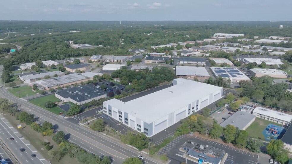 60 Motor Pky, Commack, NY for lease - Commercial Listing Video - Image 3 of 21