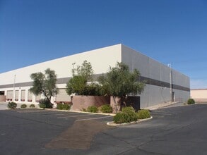 5865 S Kyrene Rd, Tempe, AZ à louer Photo intérieure- Image 1 de 3