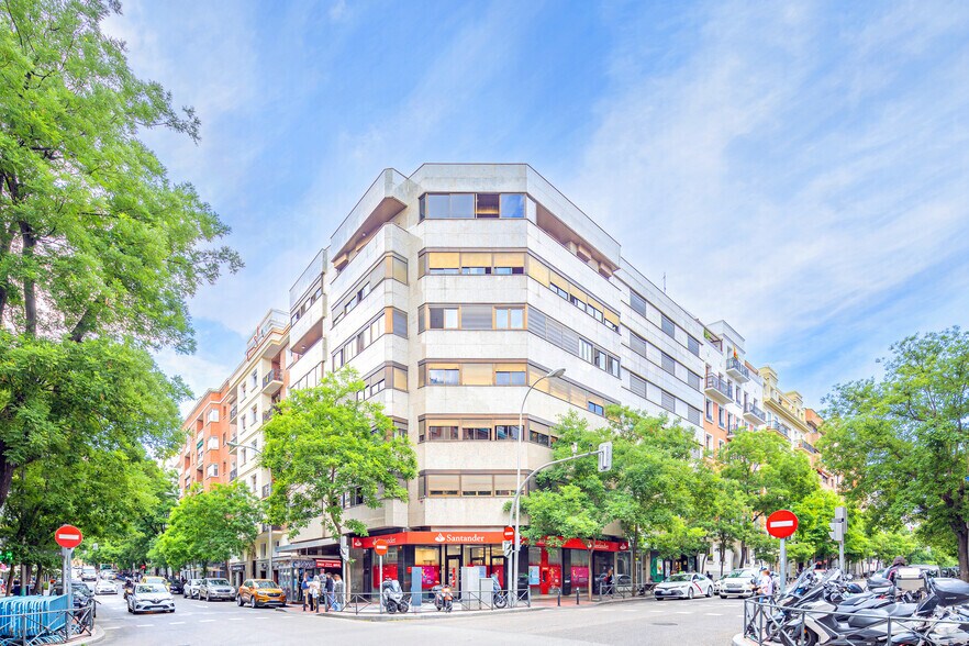 Calle de Ferraz, 50, Madrid, Madrid à vendre - Photo du bâtiment - Image 2 de 8