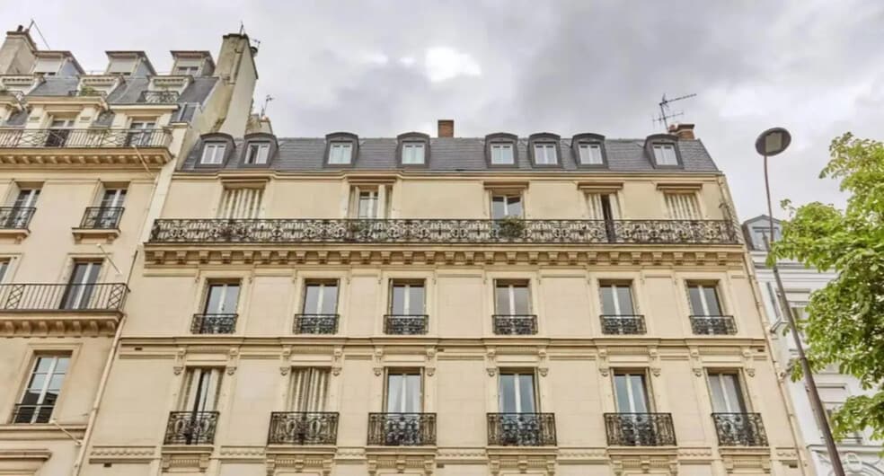 Avenue Matignon, Paris for lease - Building Photo - Image 2 of 9