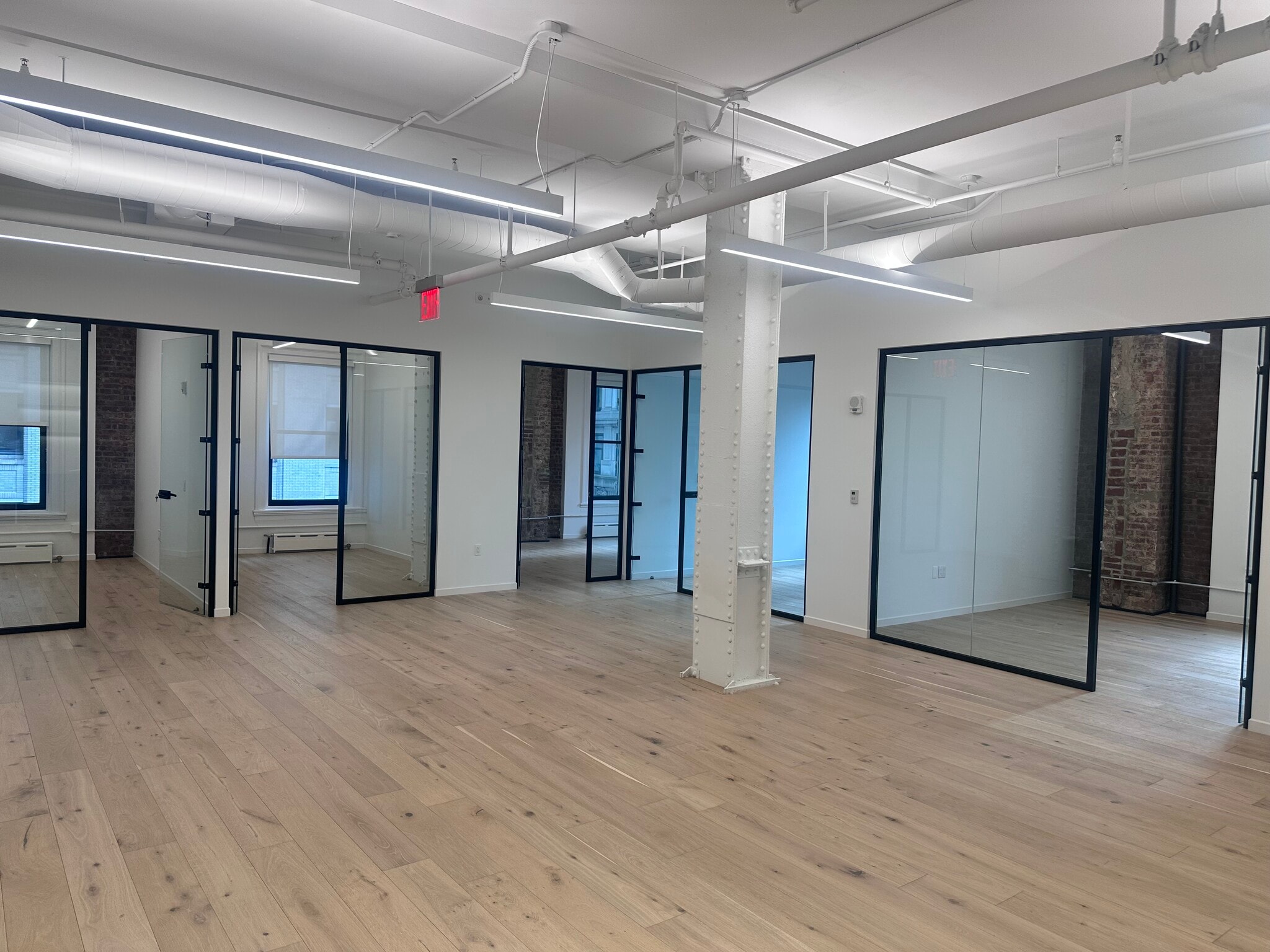 111 Broadway, New York, NY à louer Photo intérieure- Image 1 de 7