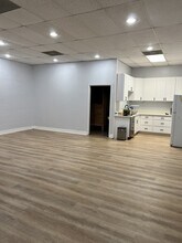 70 Kukui St, Wahiawa, HI à louer Photo du bâtiment- Image 2 de 7