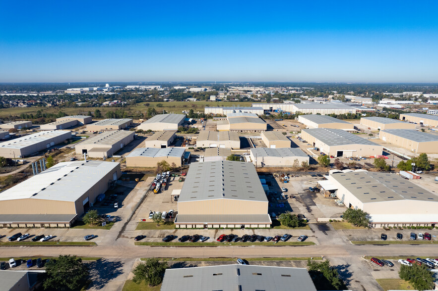 Northwoods Business Park - Warehouse