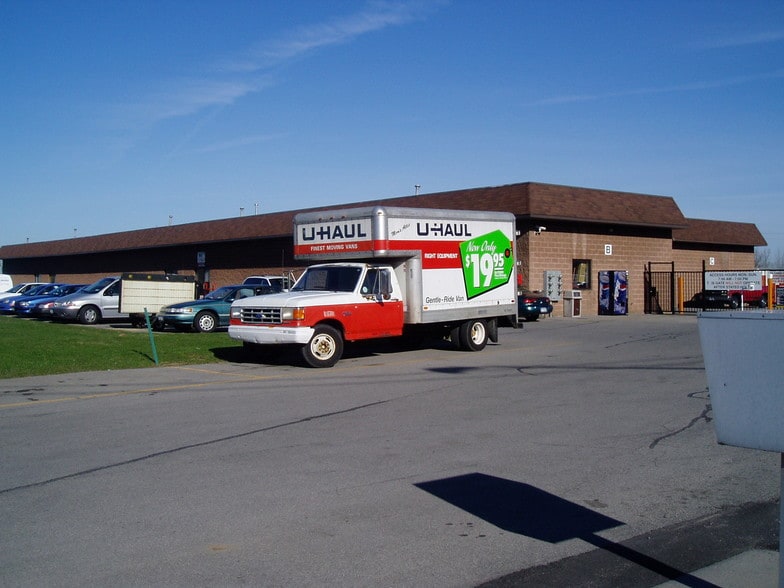 6509 Transit Rd, Bowmansville, NY à louer - Photo du bâtiment - Image 3 de 3