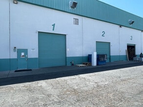 3311 Meade Ave, Las Vegas, NV for lease Building Photo- Image 1 of 7