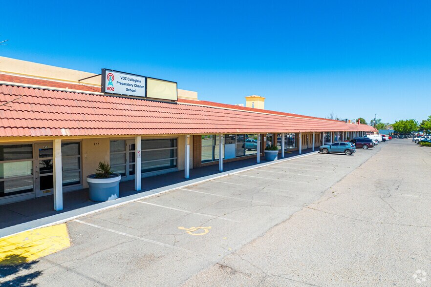 901 - 955 San Pedro Dr SE, Albuquerque, NM for lease - Primary Photo - Image 1 of 41
