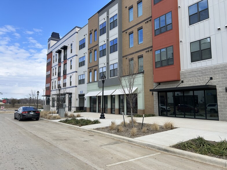 4830 E Rosedale St, Fort Worth, TX à louer - Photo du bâtiment - Image 2 de 2
