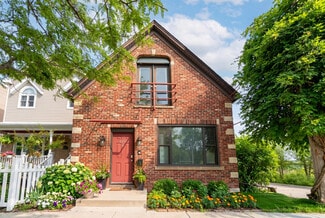 More details for 2331 N Elston Ct, Chicago, IL - Retail for Sale