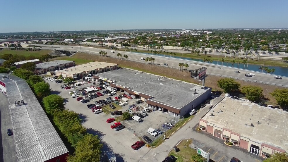 12250-12282 SW 117th Ct, Miami, FL for sale - Building Photo - Image 3 of 7