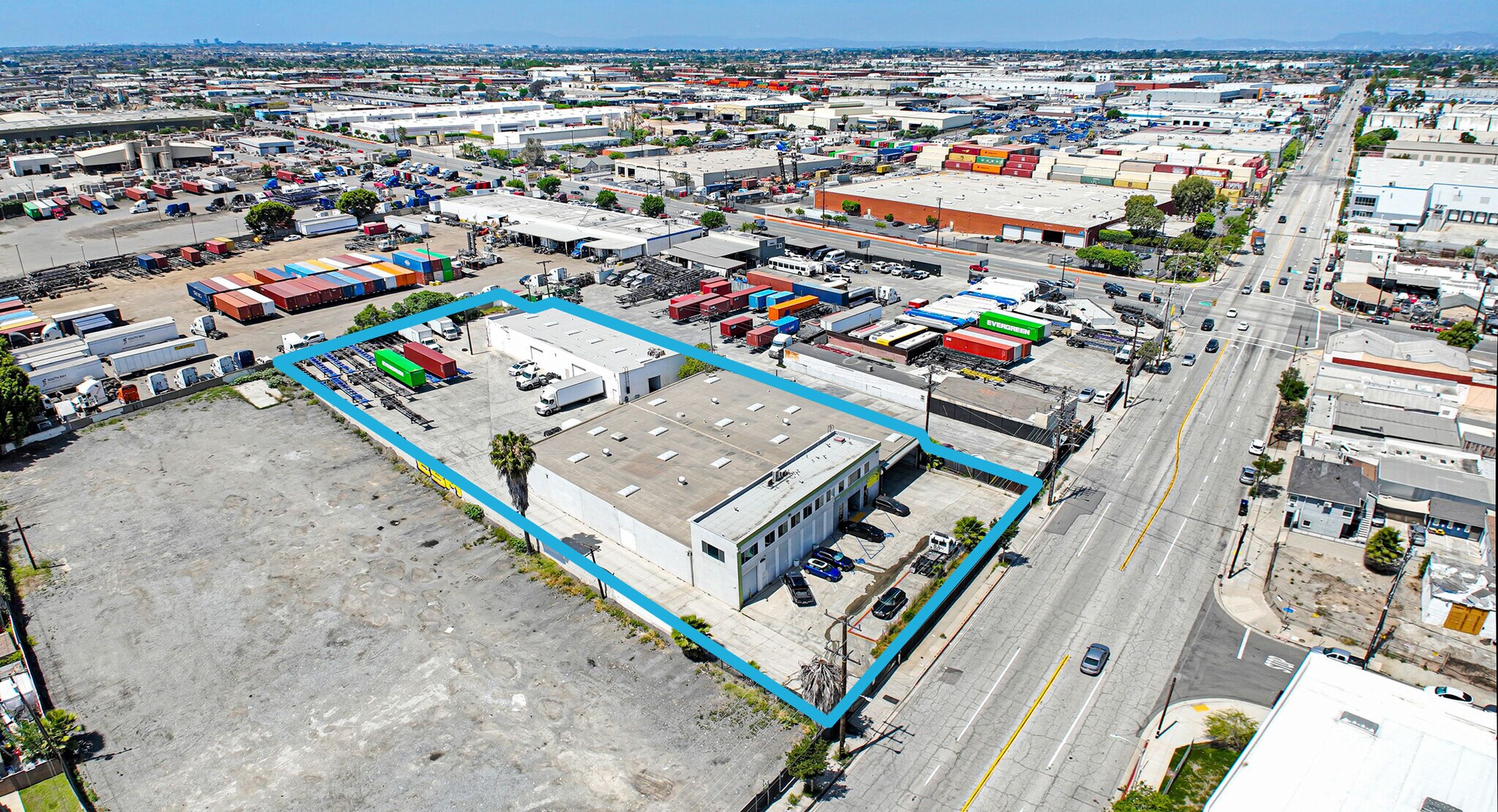 15401 S San Pedro St, Gardena, CA à louer Photo principale- Image 1 de 4