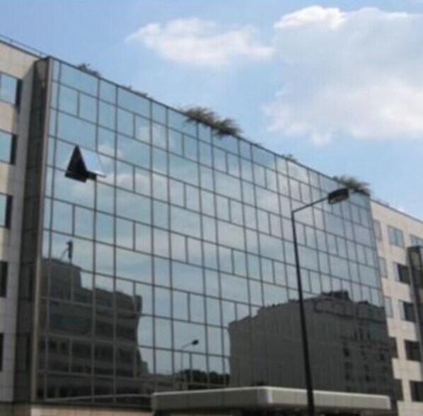 66-70 Rue De Villiers, 92300 Levallois-Perret, Levallois-Perret à louer - Photo du bâtiment - Image 1 de 2