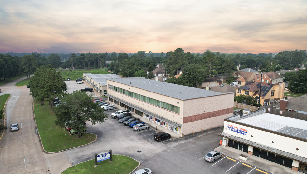 16131 N Eldridge Pky, Tomball, TX à louer - Photo du bâtiment - Image 2 de 22