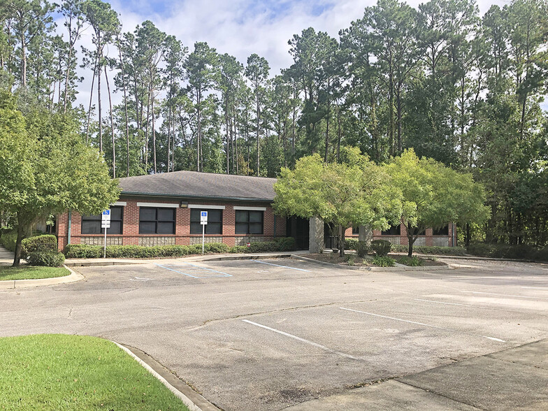 1917 Commonwealth Ln, Tallahassee, FL à vendre - Photo principale - Image 1 de 7