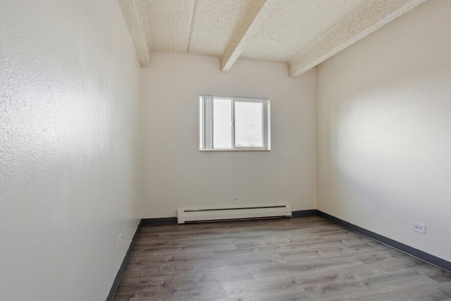7655 W 67th Ave, Arvada, CO à vendre - Photo du bâtiment - Image 3 de 37
