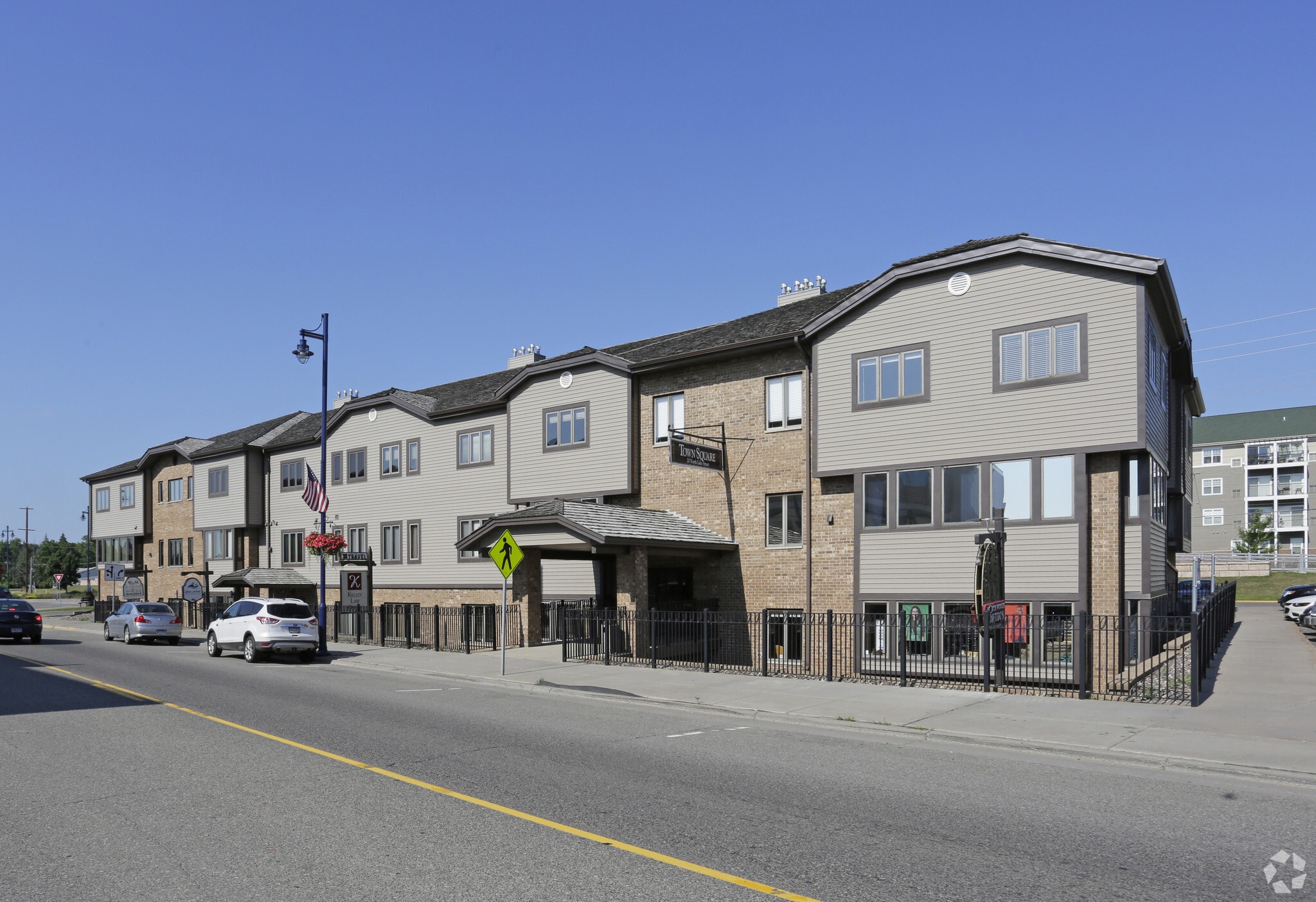 20 N Lake St, Forest Lake, MN for lease Primary Photo- Image 1 of 3