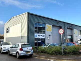 Plus de détails pour Unit 28 IO Centre Salbrook Rd, Salfords - Industriel à vendre