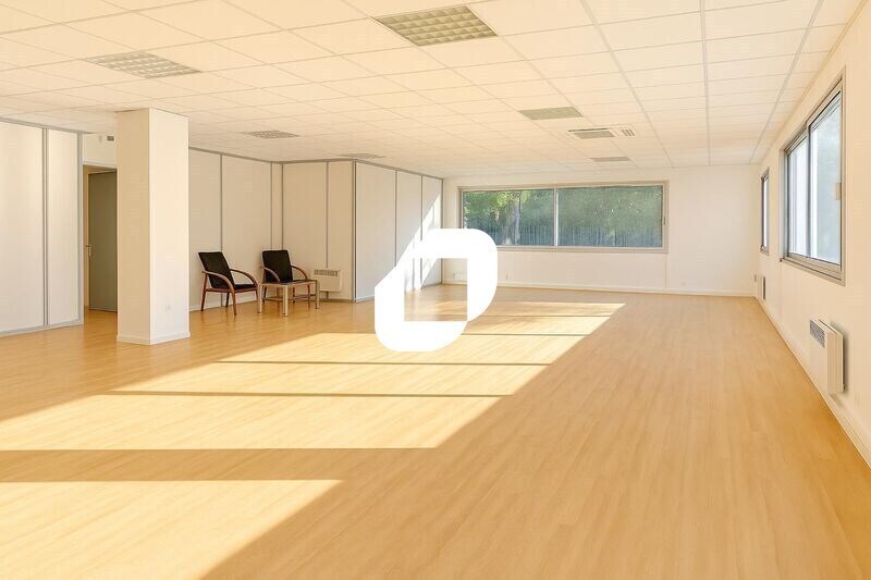 Office in Les Ulis for lease - Interior Photo - Image 3 of 12