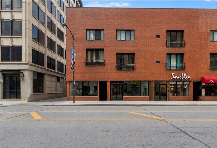 440 N State St, Chicago, IL for lease - Building Photo - Image 3 of 19