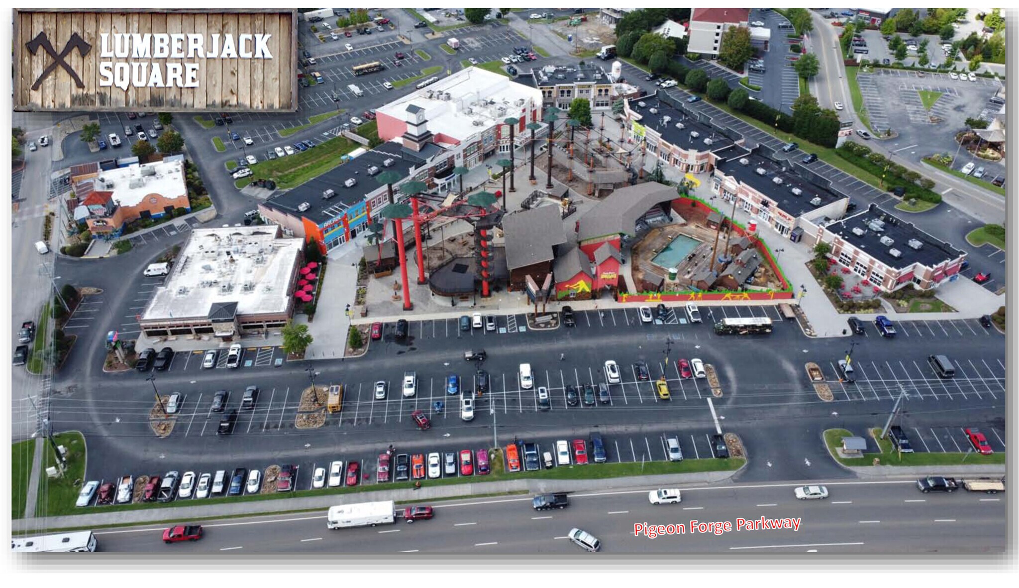 2528 Parkway, Pigeon Forge, TN for lease Primary Photo- Image 1 of 6