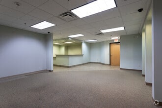 1521 E Tangerine Rd, Oro Valley, AZ for lease Interior Photo- Image 2 of 13