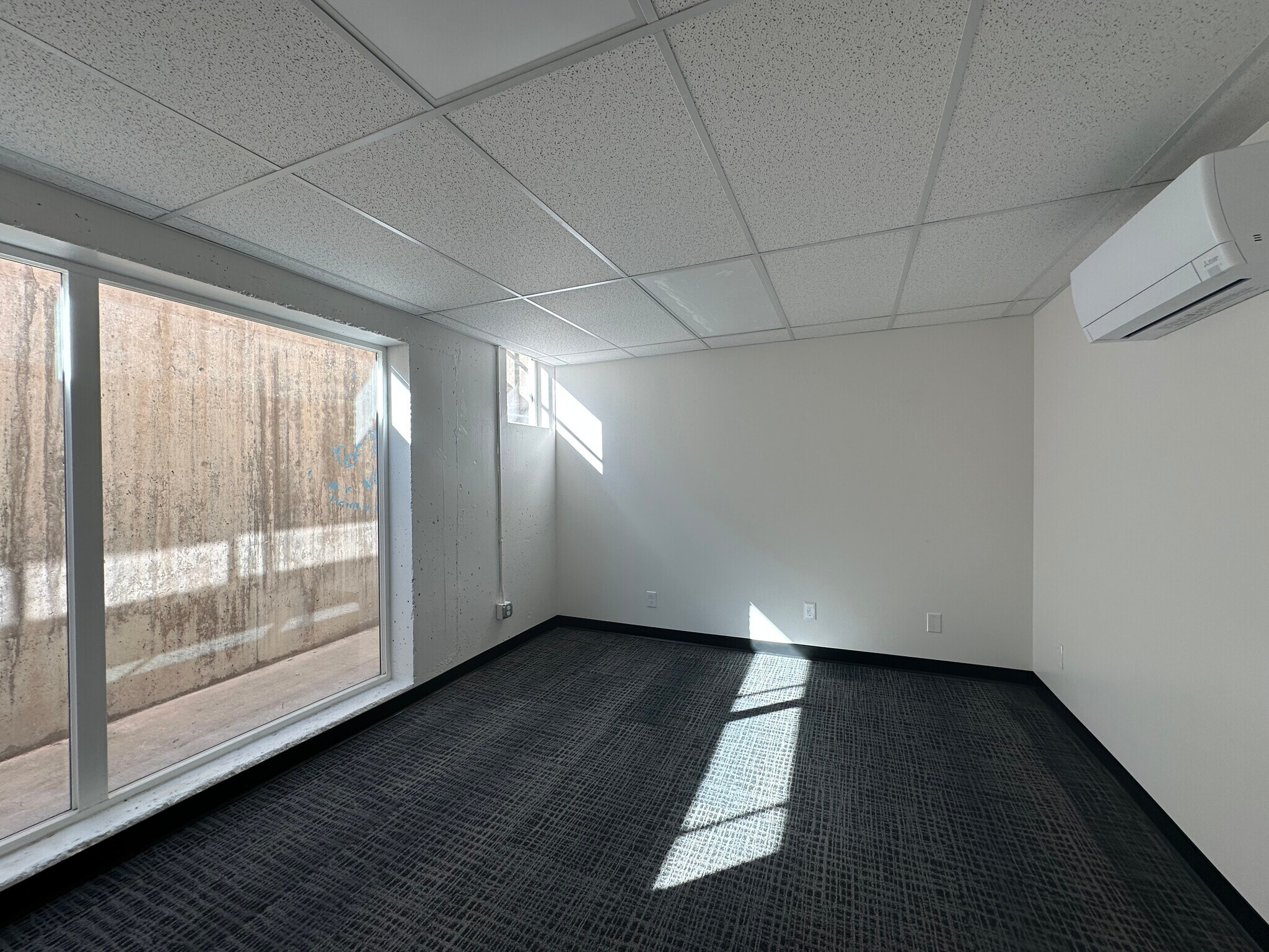 3773 Baker Ln, Reno, NV for lease Interior Photo- Image 1 of 1