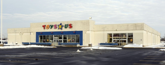 Plus de détails pour 655 Boul des Promenades, St-Bruno-de-Montarville, QC - Commerce de détail à vendre