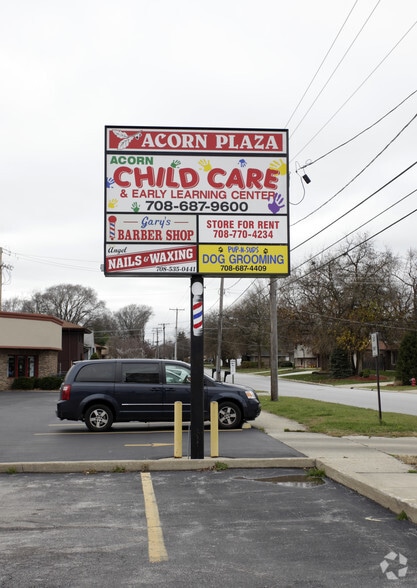 4815 155th St, Oak Forest, IL for lease - Building Photo - Image 2 of 3