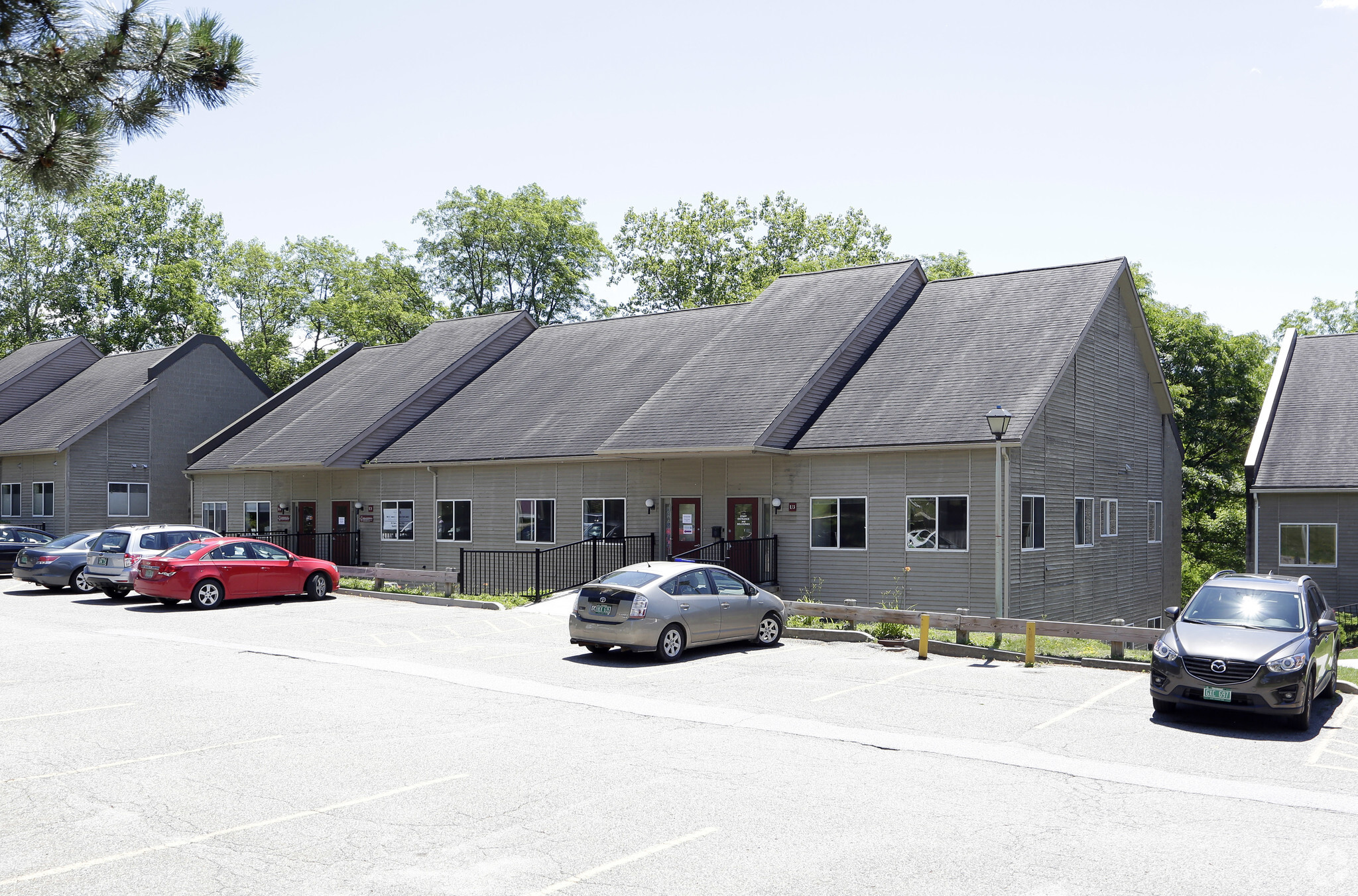 1 Kennedy Dr, South Burlington, VT for lease Primary Photo- Image 1 of 13