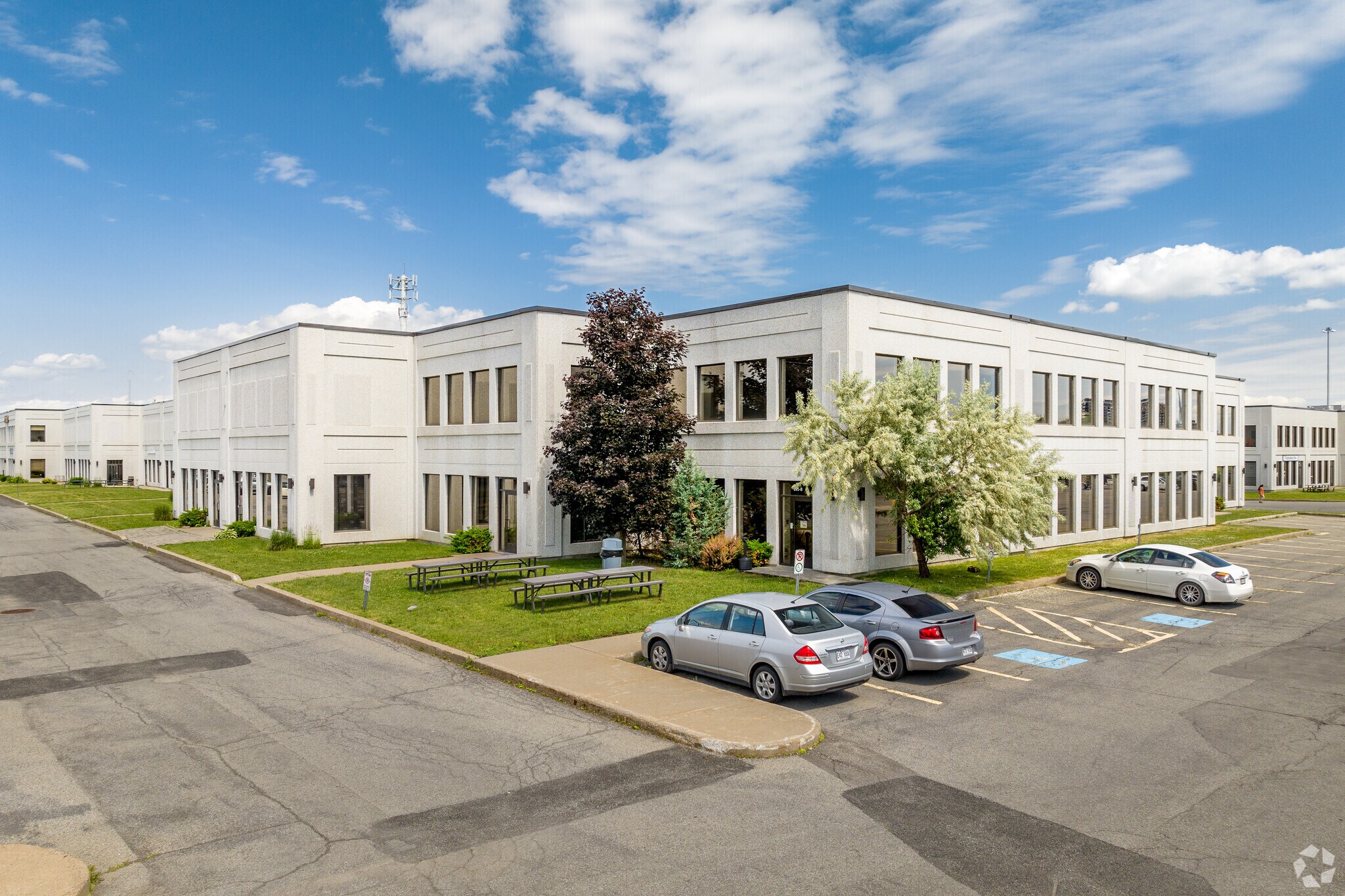 371-395 Rue Joseph-Carrier, Vaudreuil-dorion, QC à louer Photo du bâtiment- Image 1 de 5