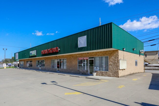 More details for 3333 Louisa St, Catlettsburg, KY - Office/Retail for Lease