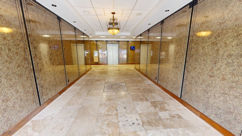 181 W Valley Ave, Birmingham, AL à louer - Numérisation 3D de Matterport - Image 2 de 12