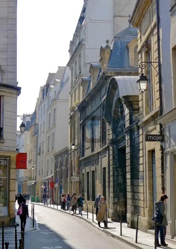 Commerce de détail dans Paris à vendre Photo du bâtiment- Image 1 de 3