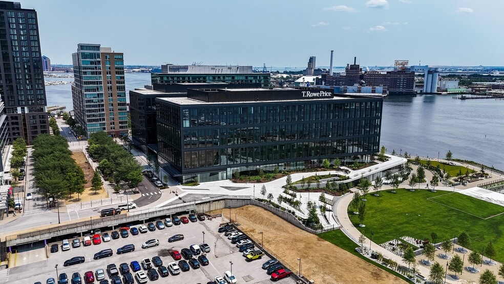 1307 Point St, Baltimore, MD à louer - Photo du bâtiment - Image 3 de 12