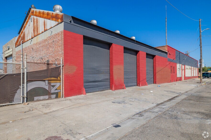 711 S Madison Ave, Stockton, CA à vendre - Photo principale - Image 1 de 13