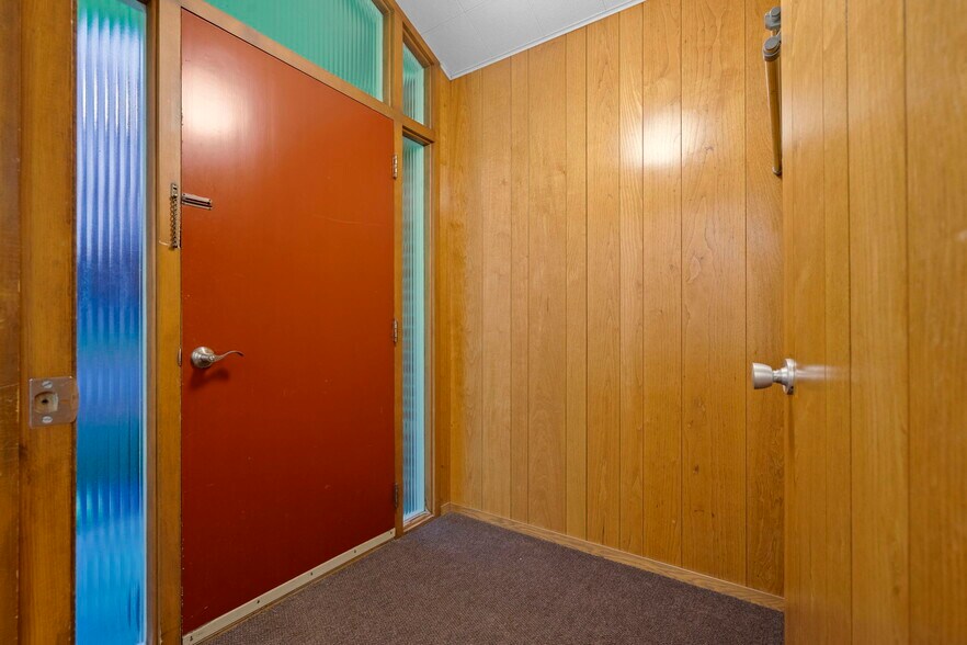 6 Arbor Dr, Glens Falls, NY for sale - Building Photo - Image 3 of 79