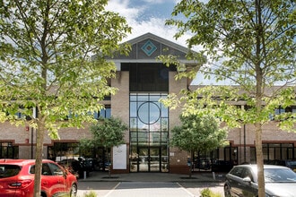 Frederick Pl, High Wycombe à louer Photo intérieure- Image 1 de 11