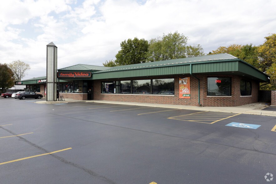 2000 Ogden Ave, Lisle, IL for lease - Primary Photo - Image 1 of 4