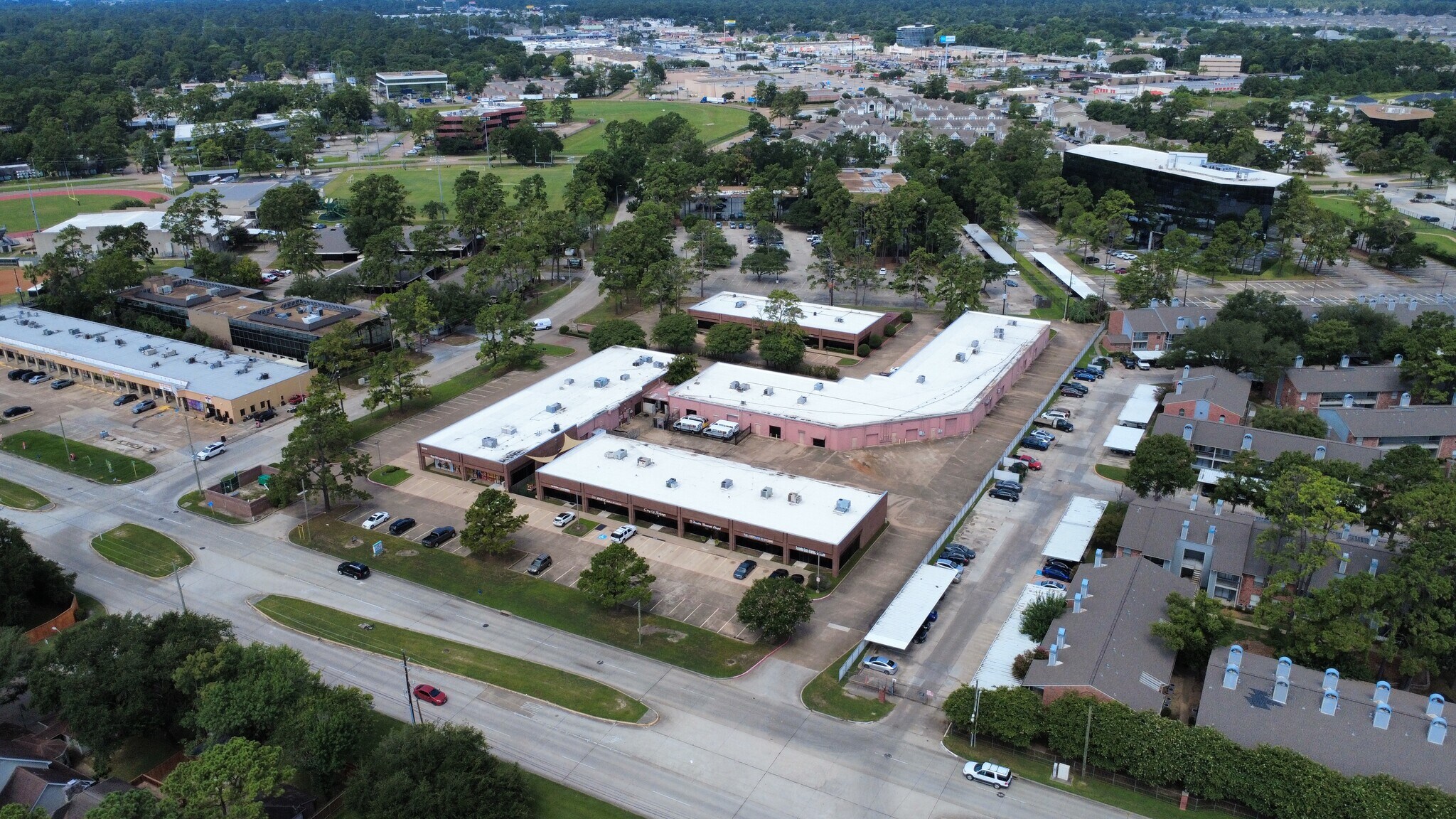 14503 Bammel North Houston Rd, Houston, TX à louer Photo du bâtiment- Image 1 de 10