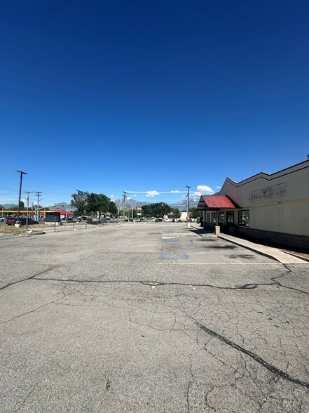1307 W 7000 S, West Jordan, UT for lease - Building Photo - Image 3 of 5