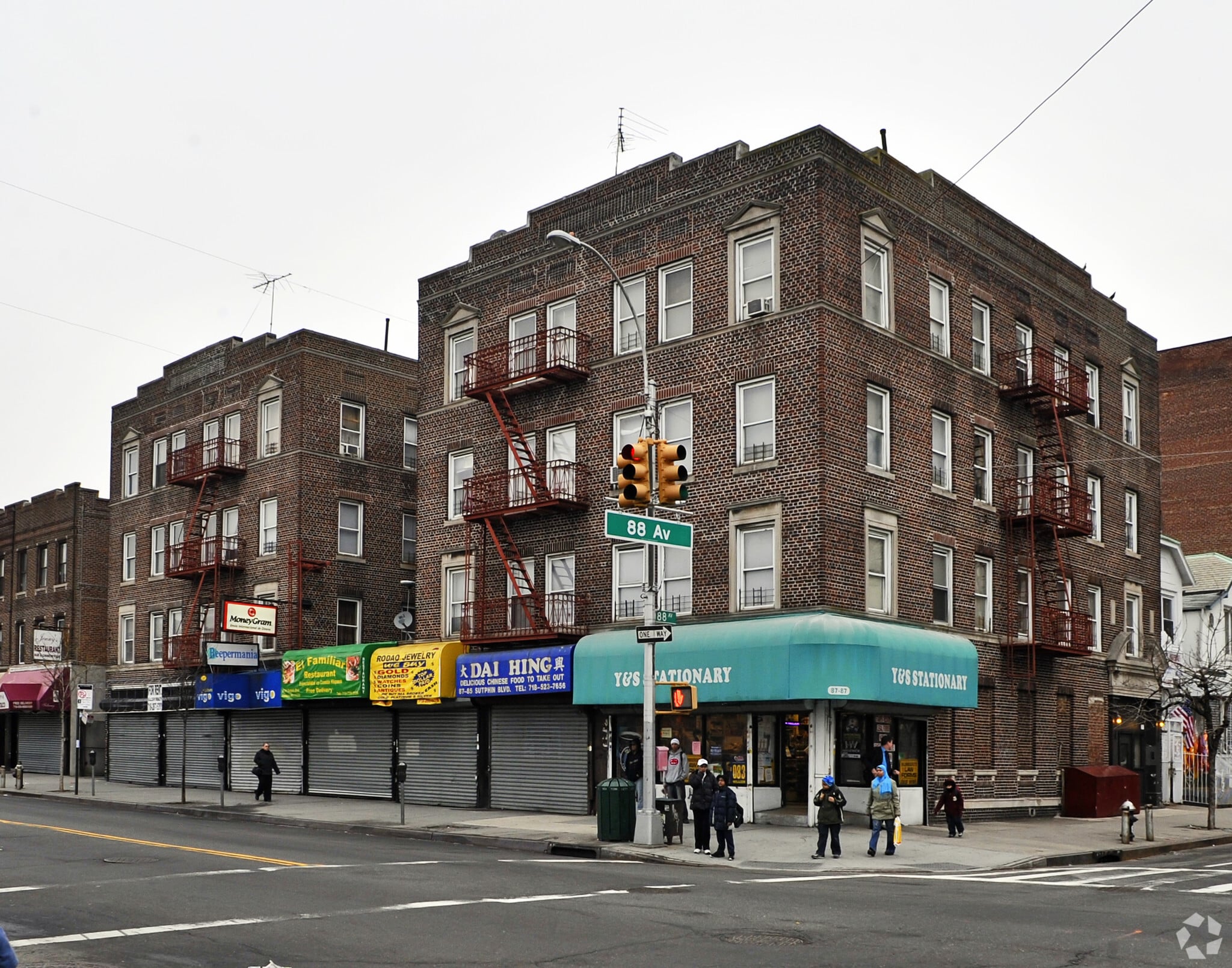 8787 Sutphin Blvd, Jamaica, NY for lease Primary Photo- Image 1 of 6